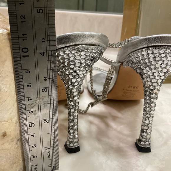 Manolo Blahnik Rhinestone Ankle Strap 4.25”Stiletto Sandal Crystal Heels, Sz 8.5 - Picture 12 of 16